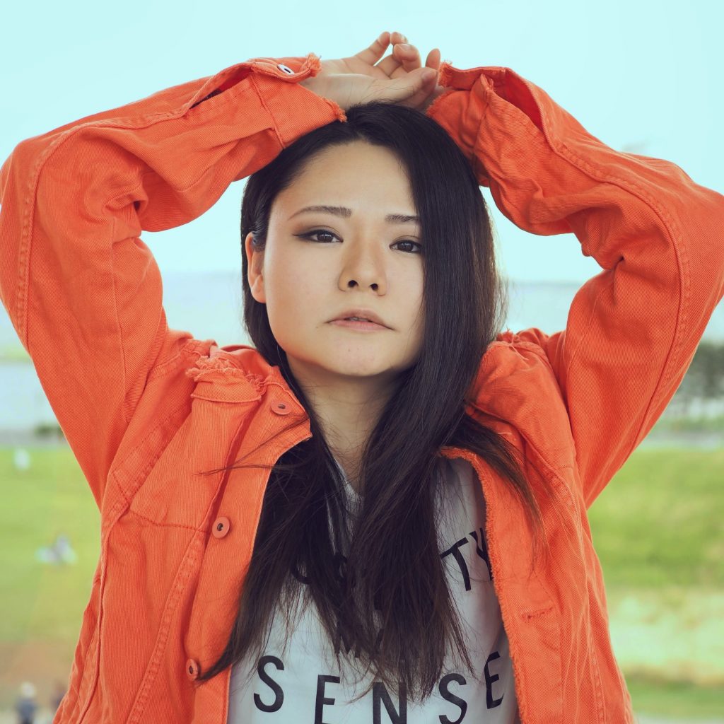 谷　瑠美